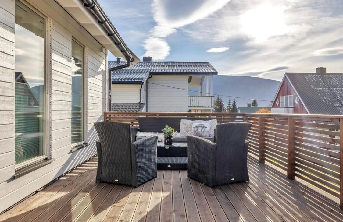 Polar Luxury House - With Sauna And Free Parking Tromsø Exterior foto